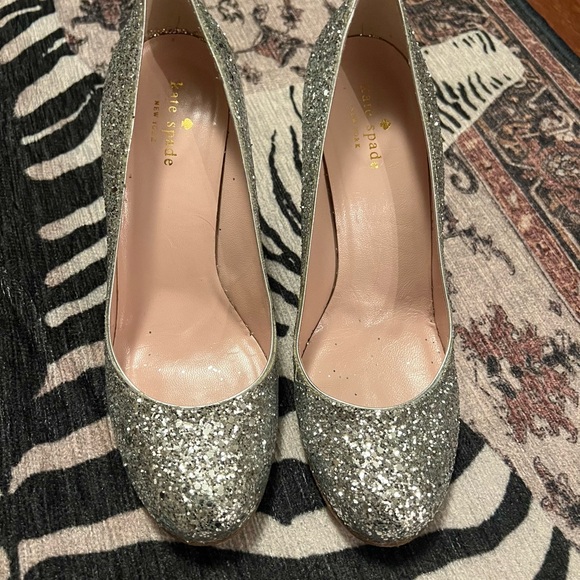 Silver colored formal high heels - Picture 4 of 4
